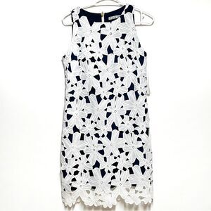 NWT Eliza J Women’s Floral lace crochet overlay sleeveless dress Ivory/ Navy 6